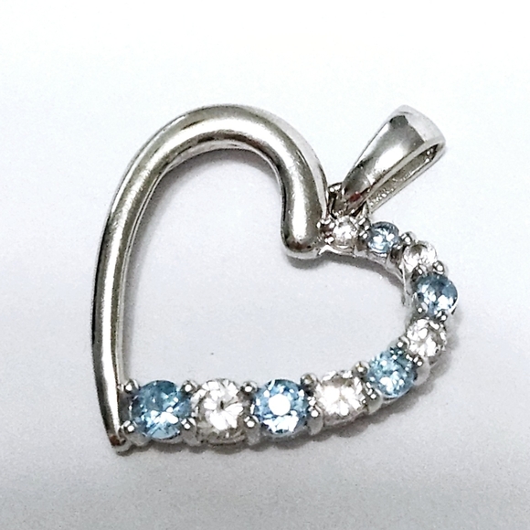 10KW Gold Blue Topaz Heart Pendant - Picture 7 of 10